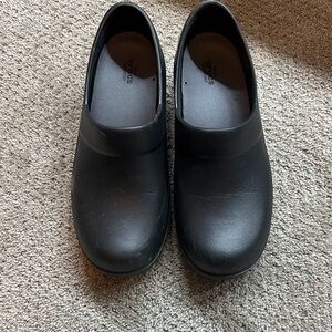 Crocs Black Clogs